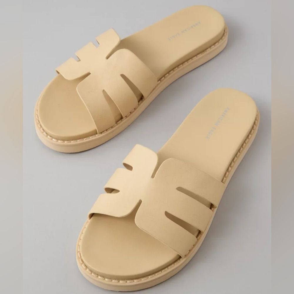 NWOT American Eagle Cutout Vegan Leather Slide On Sandals Size 8